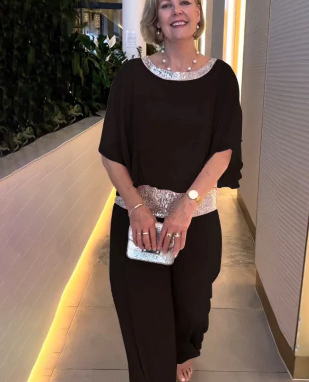 Ensemble deux pièces de luxe avec accents à paillettes et design color block